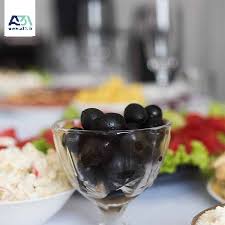 تصویر 4 از قیمت کنسرو زیتون سیاه خوش طعم 800گرمی بسته 12 عددی + فروش فوق‌العاده